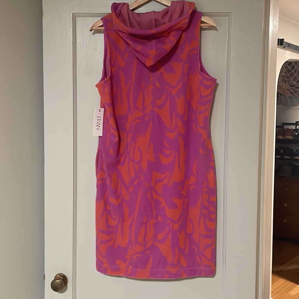 Tribal sport Pink and Orange Sleeveless Hoodie cover up
Dress - Picture 5 of 8
